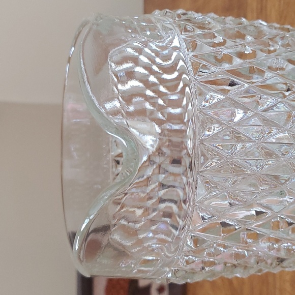 Indiana Glass Diamond Point Pitcher 🖤 - Picture 3 of 9